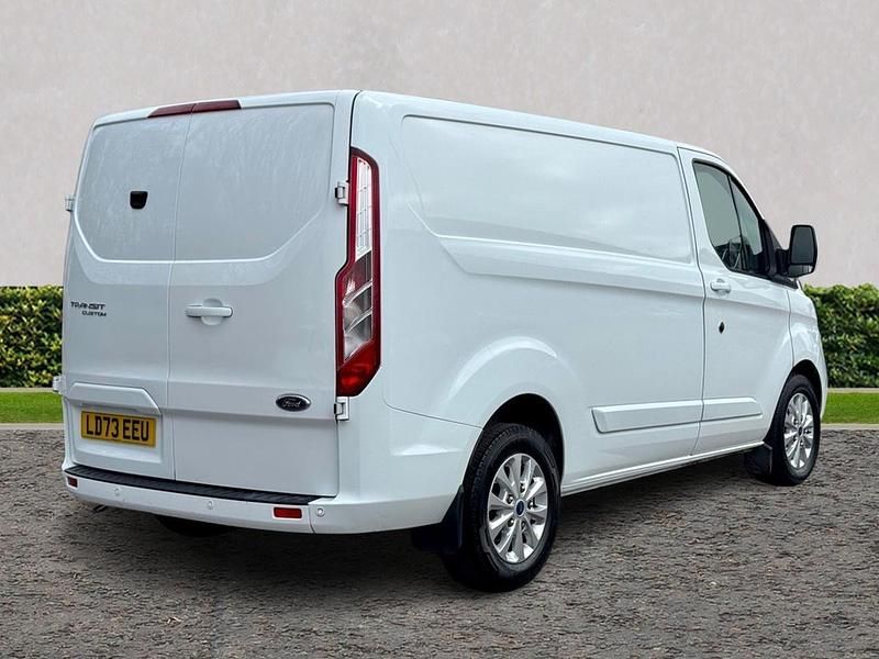 Used Ford Transit Custom Limited 130 HP (95 kW) 2024 White Van