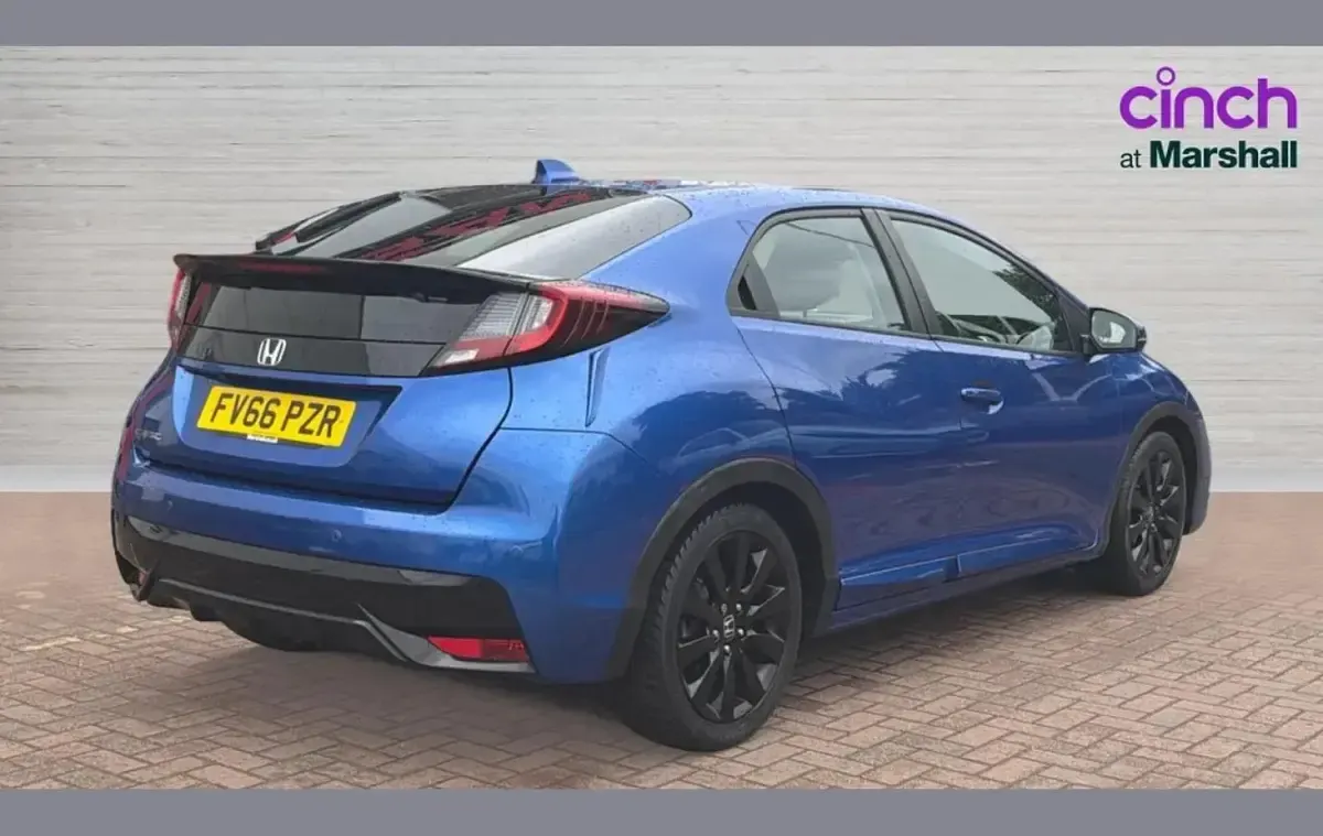 Used Honda Civic SE Plus 139 HP (102 kW) 2017 Blue Hatchback