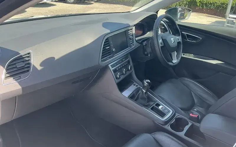 Used Seat Leon XCELLENCE Lux 150 HP (110 kW) 2019 Grey Estate