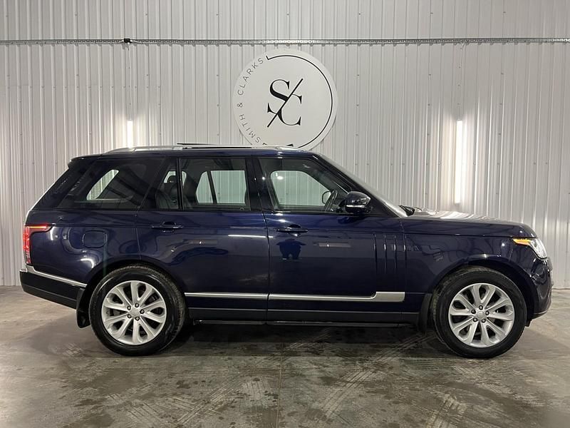 Used Land Rover Range Rover Vogue 2014 Blue SUV