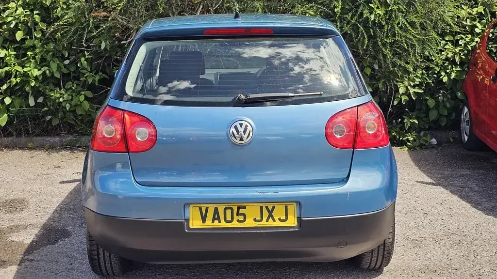 Used VW Golf IV SE 2005 Blue Hatchback