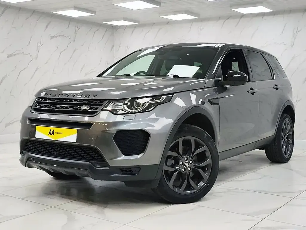 Used Land Rover Discovery 5 Landmark 180 HP (132 kW) 2019 Grey SUV
