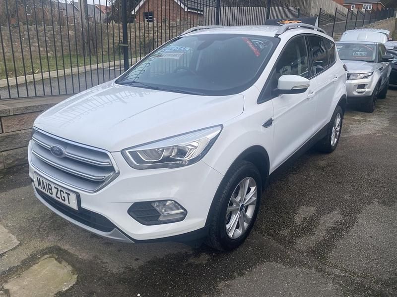 Used Ford Kuga Titanium 120 HP (88 kW) 2018 White SUV