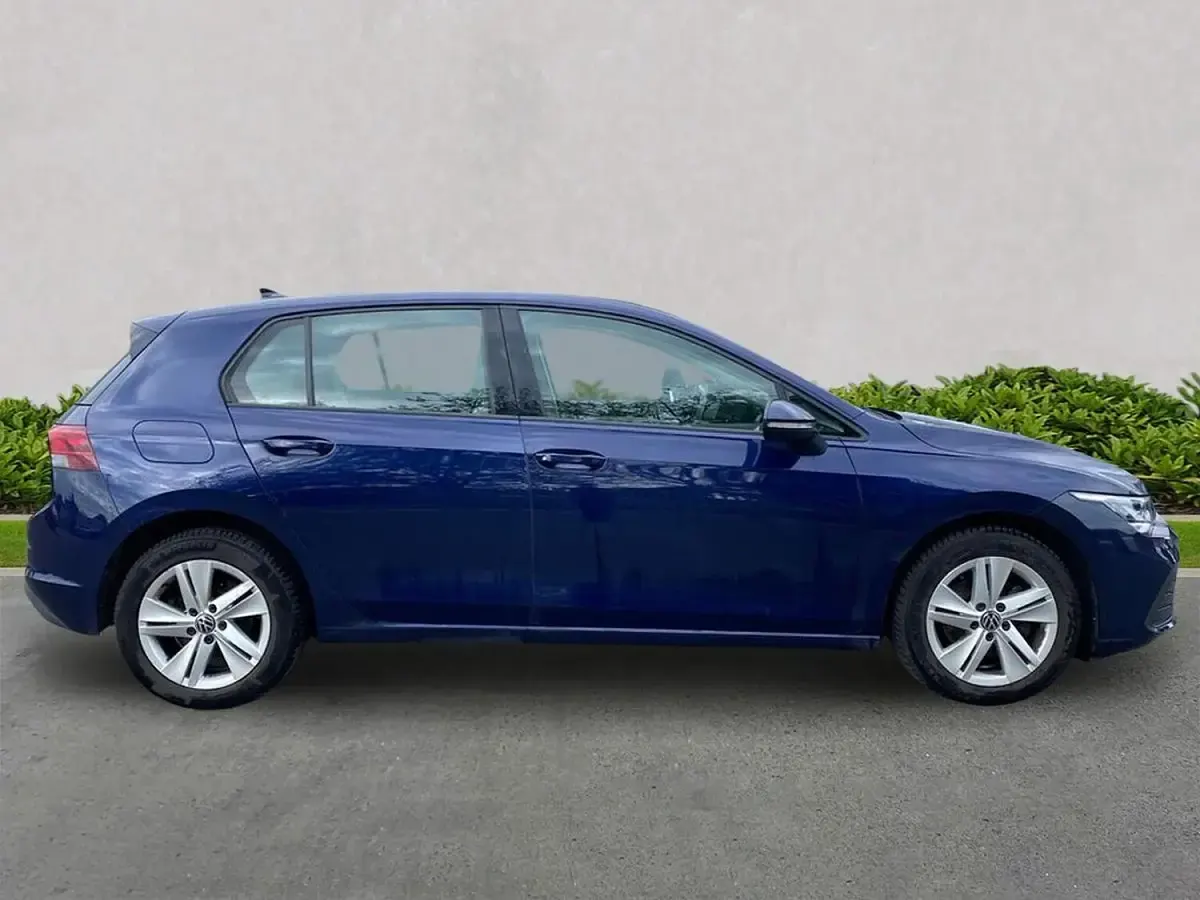 Used VW Golf VII S 150 HP (110 kW) 2021 Blue Hatchback