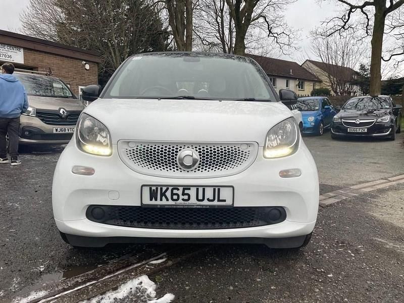 Used Smart ForTwo Coupé Passion 71 HP (52 kW) 2016 White Coupe