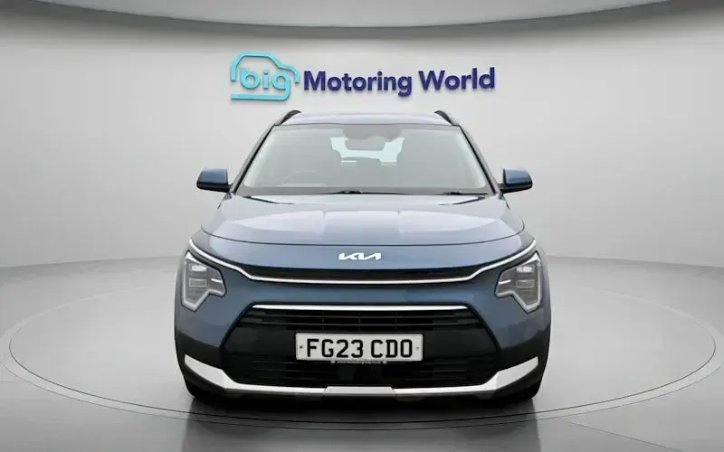 Used Kia Niro 141 HP (103 kW) 2023 Blue SUV