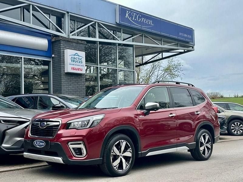 Used Subaru Forester Premium 150 HP (110 kW) 2021 Red SUV