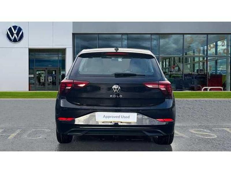 Nouă VW Polo Life 95 CP (69 kW) 2025 Negru Hatchback