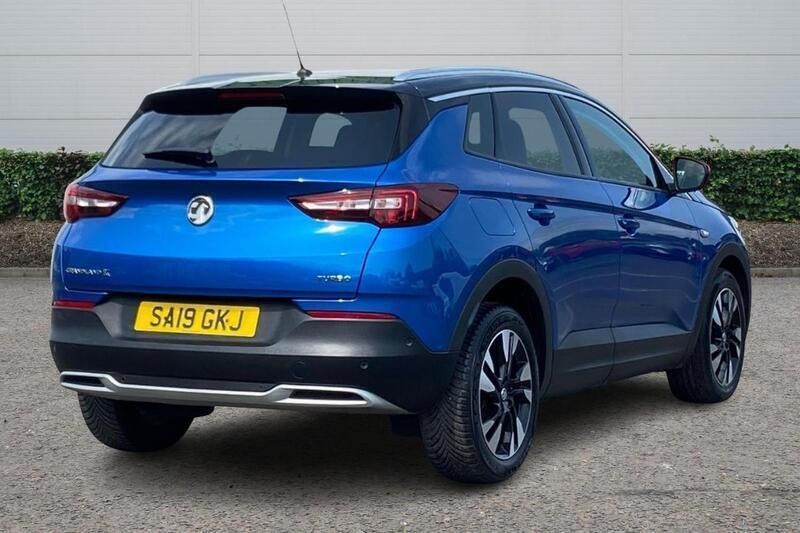 Blue Used 2019 Vauxhall Grandland X Design Edition SUV | £10,080 (Good price) - Image 1/3