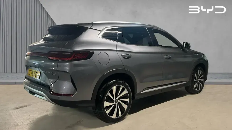 Used BYD Seal U Comfort 218 HP (160 kW) 2025 Grey SUV