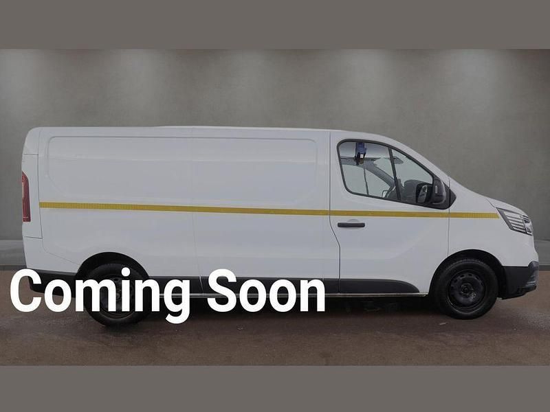 Used Renault Trafic 2023 White