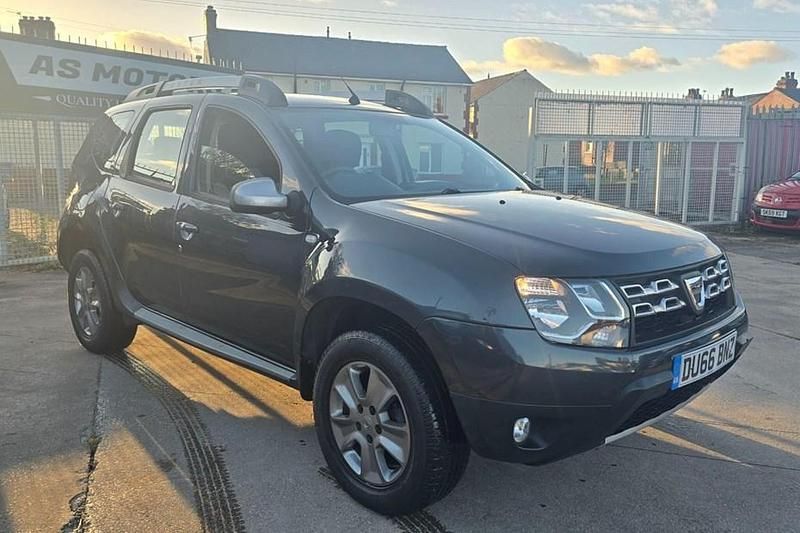Used 2016 Dacia Duster Lauréate Estate | £6,795 (Fair price) - Image 1/1