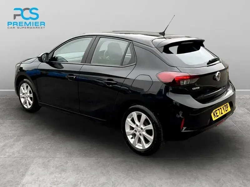 Second-hand Vauxhall Corsa Design Edition 2023 Negru Hatchback