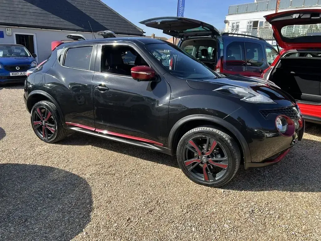 Used Nissan Juke S 110 HP (80 kW) 2016 Black SUV