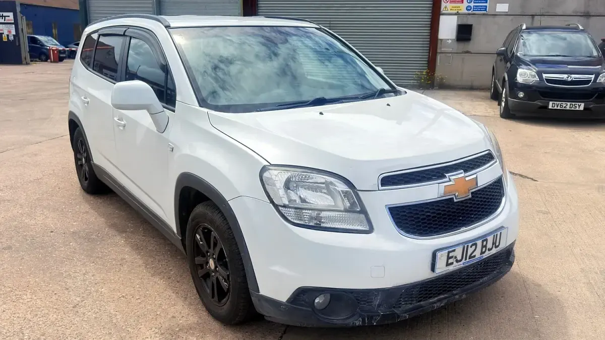 Used Chevrolet Orlando LT 141 HP (103 kW) 2012 White MPV