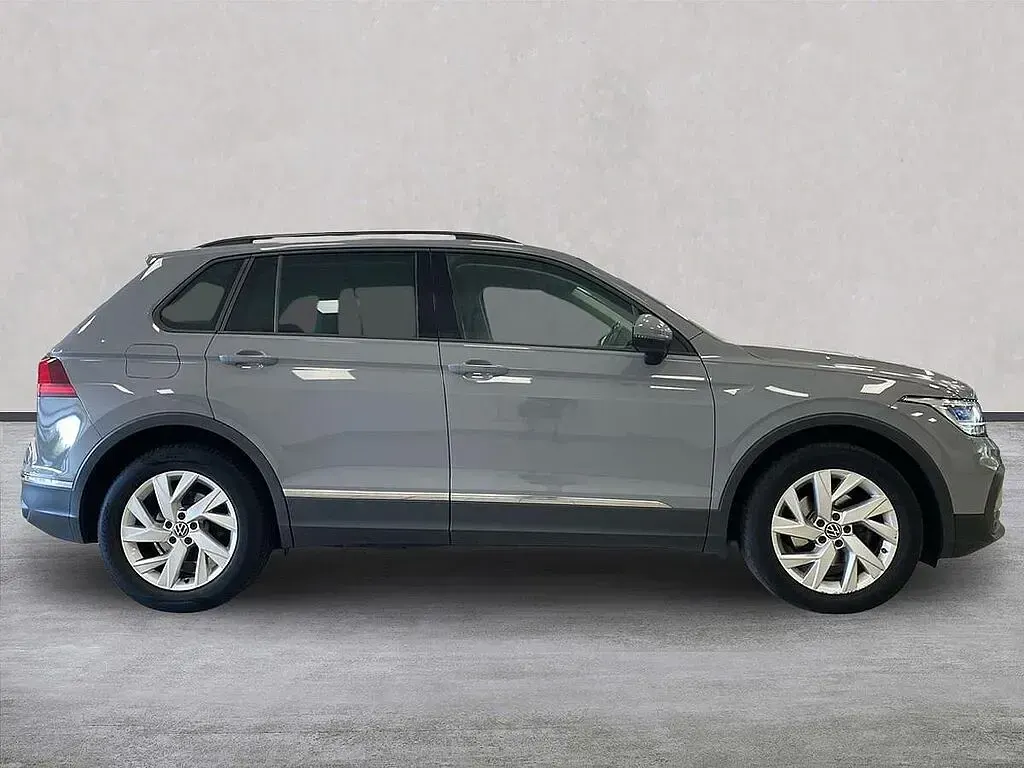 Used VW Tiguan S 150 HP (110 kW) 2021 Grey SUV