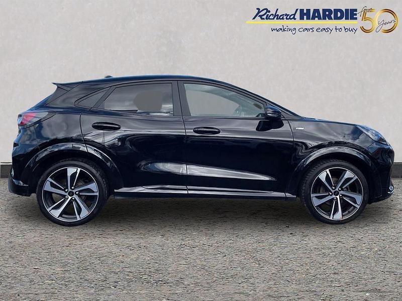 Second-hand Ford Puma ST-Line X 123 CP (90 kW) 2024 Negru SUV