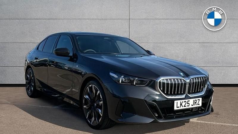 Grey Used 2025 BMW 530e M Sport | £51,350 (A bit pricey) - Image 1/4