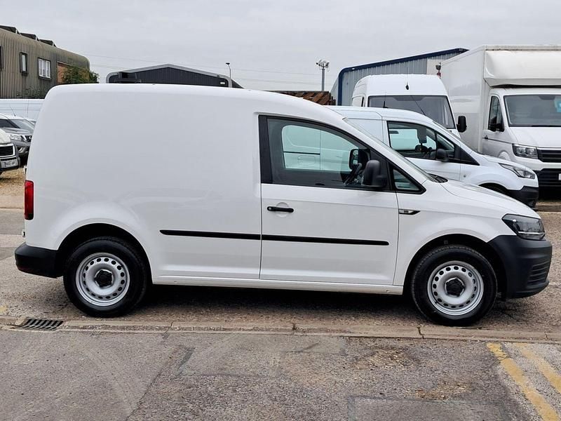 Used VW Caddy Startline 102 HP (75 kW) 2019 White MPV