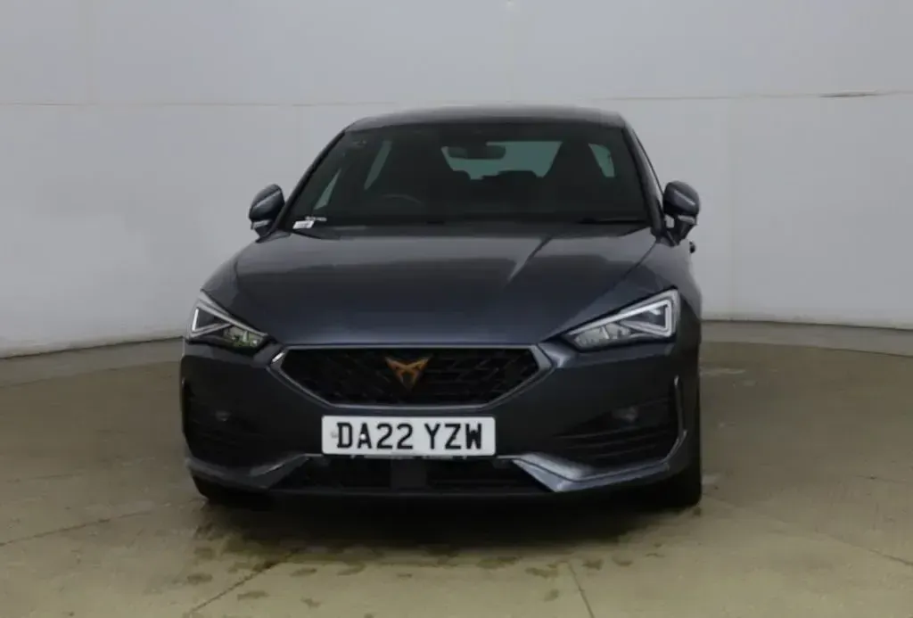 Used Cupra Leon VZ1 245 HP (180 kW) 2022 Grey Hatchback