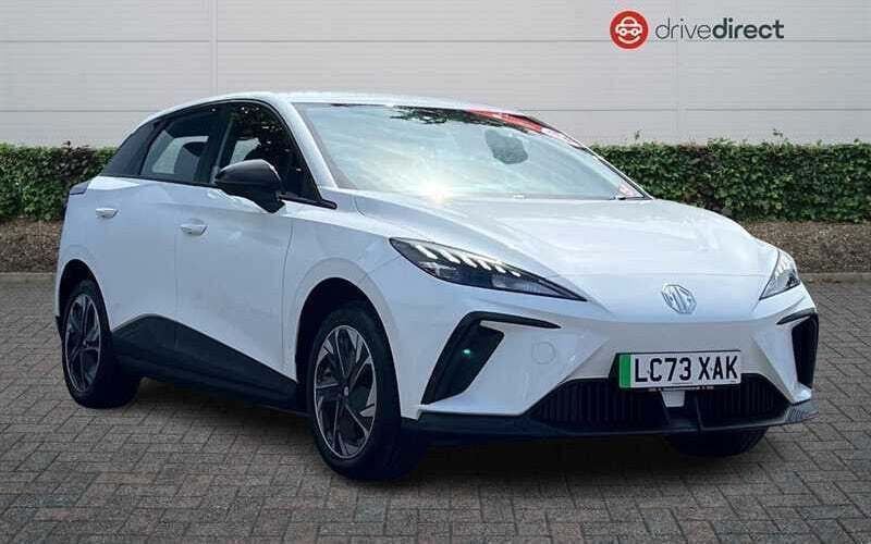 Used 2023 MG MG4 EV Trophy Hatchback | £16,250 (Good price) - Image 1/4