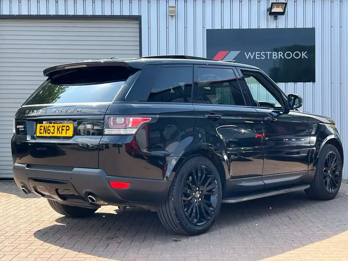 Used Land Rover Range Rover HSE Dynamic 258 HP (189 kW) 2013 Black SUV