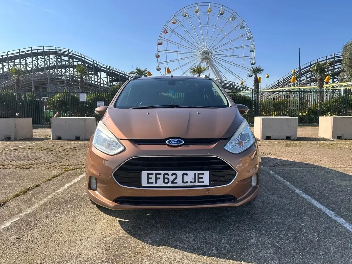 Used Ford B-MAX Titanium 120 HP (88 kW) 2012 Gold MPV