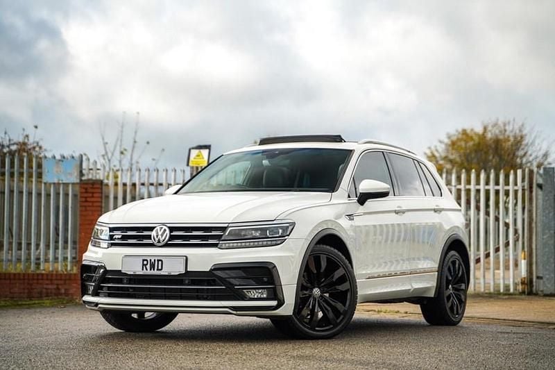 White Used 2018 VW Tiguan R-line SUV | £18,495 (Good price) - Image 1/1