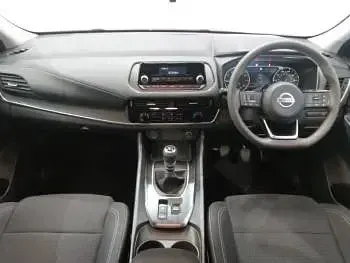Used Nissan Qashqai Visia 140 HP (102 kW) 2022 Red SUV