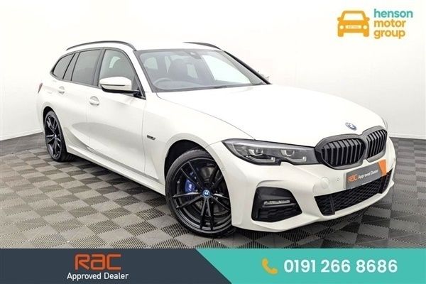 White Used 2022 BMW 330 M Sport Estate | £16,999 (Super price) - Image 1/1