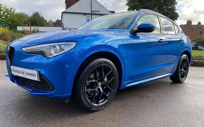 Used Alfa Romeo Stelvio Veloce 280 HP (205 kW) 2021 Blue SUV