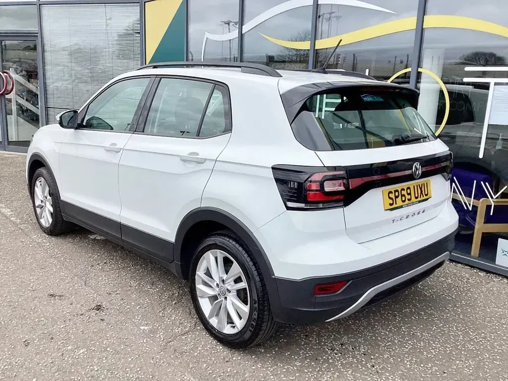 Usado VW T-Cross SE 95 CV (69 kW) 2019 Blanco SUV