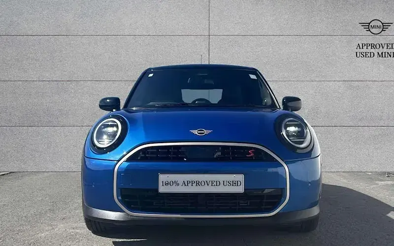 Used Mini Cooper Exclusive 150 kW (204 HP) 2026 Hatchback