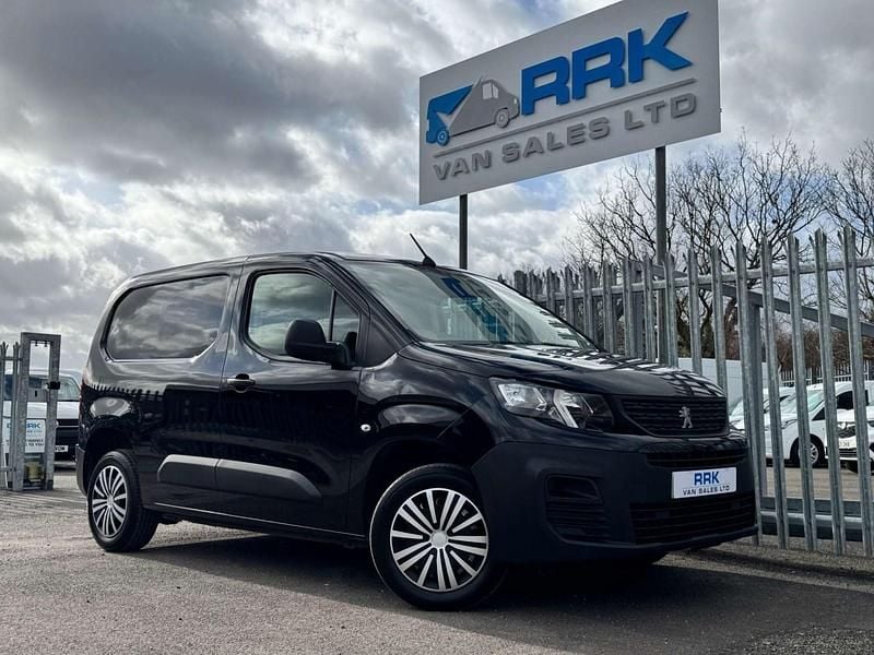 Used Peugeot Partner Premium 2023 Black MPV