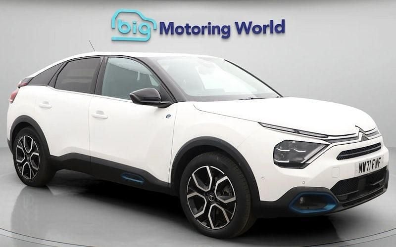 Used 2023 Citroën e-C4 Shine Hatchback | £11,800 (Good price) - Image 1/4