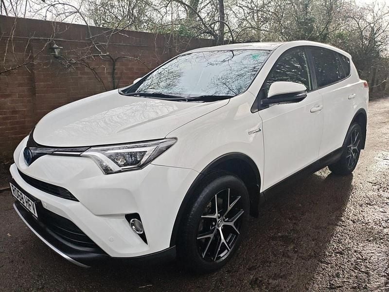 Used Toyota RAV4 Hybrid Design 2018 White SUV