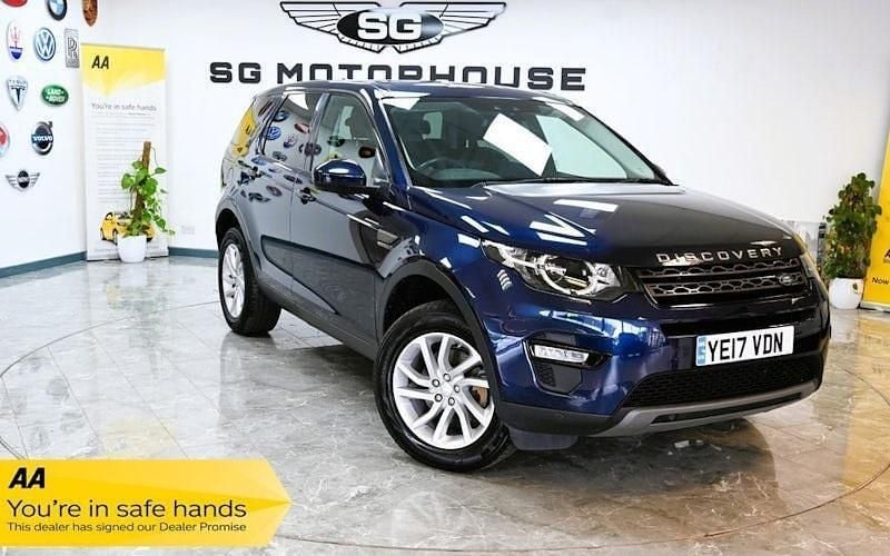 Used 2019 Land Rover Discovery Sport SE SUV | £12,895 (Super price) - Image 1/4