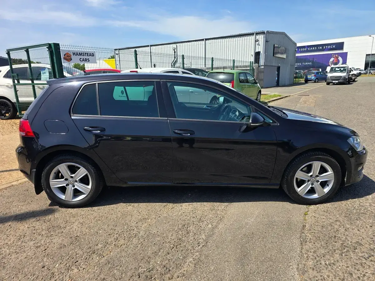 Used VW Golf VII Edition 125 HP (91 kW) 2016 Black Hatchback