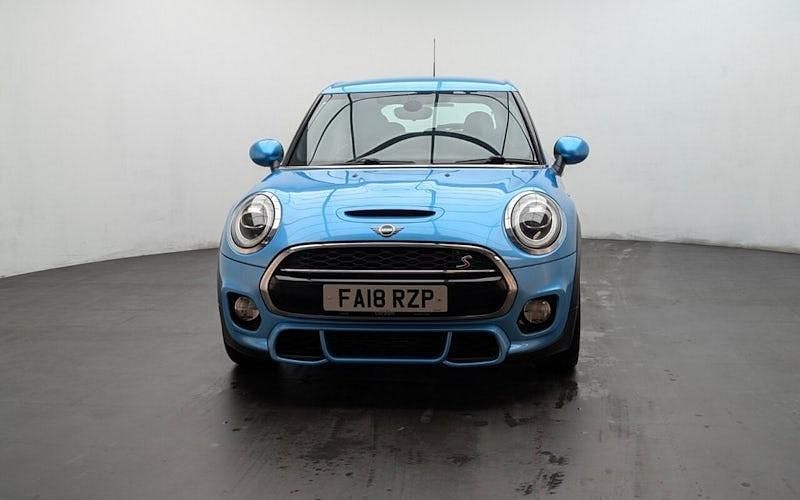 Used Mini Cooper S Hatch 192 HP (141 kW) 2018 Blue Hatchback