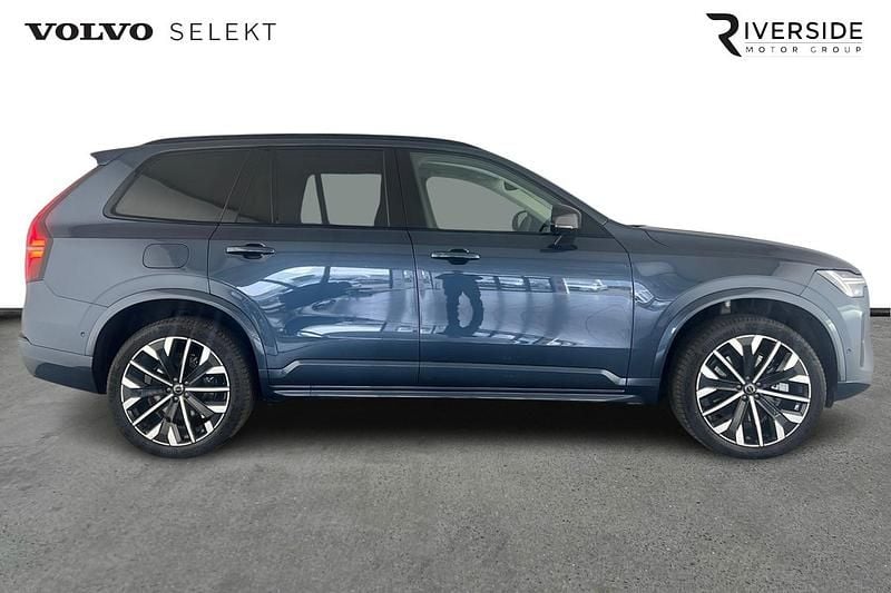 Used Volvo XC90 Ultra 455 HP (334 kW) 2025 Denim blue SUV
