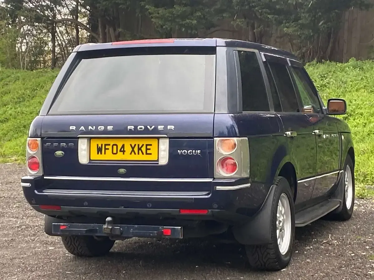 Used Land Rover Range Rover Vogue 177 HP (130 kW) 2004 Blue SUV