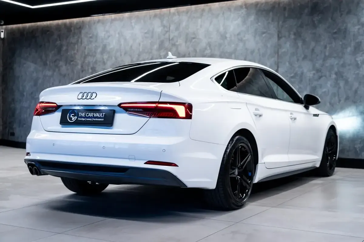 Begagnad Audi A5 Sportback S-Line 2017 Vit Halvkombi