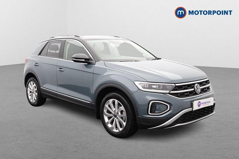 Blue Used 2022 VW T-Roc Style SUV | £21,699 (Fair price) - Image 1/4