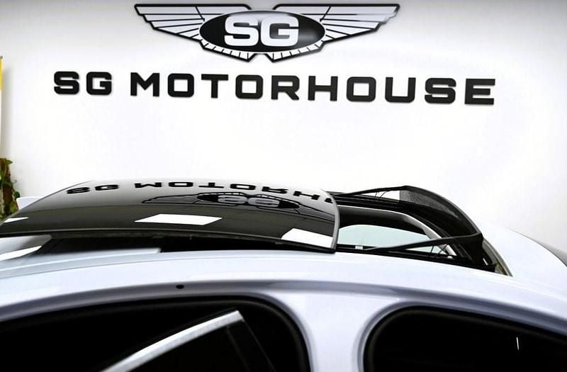 Begagnad Jaguar XE Portfolio 180 HK (132 kW) 2017 Vit Sedan