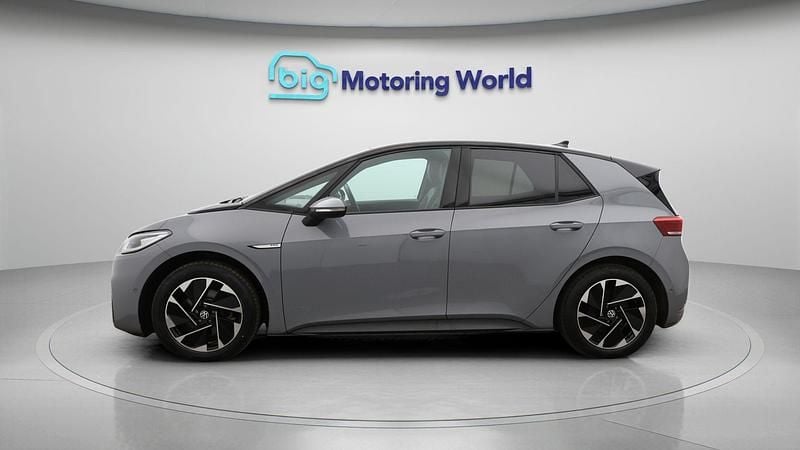 Used VW ID.3 Pro 106 kW (145 HP) 2022 Grey Hatchback