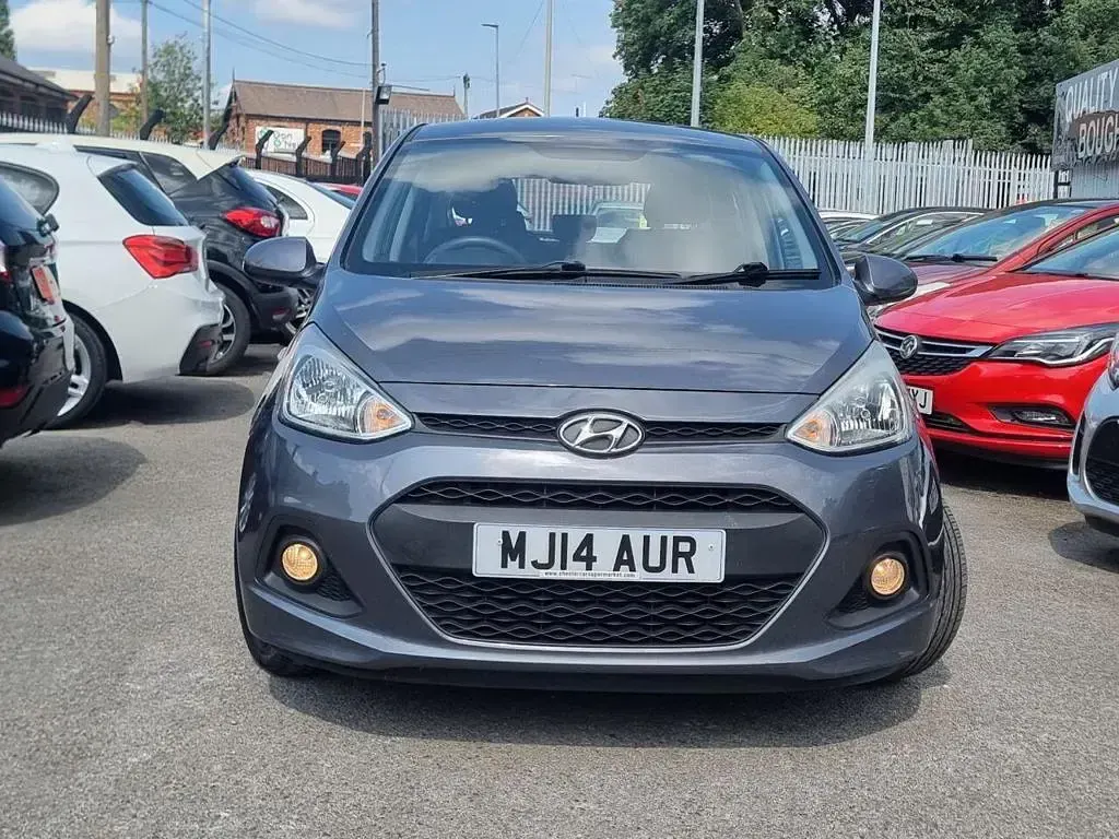 Used Hyundai i10 SE 66 HP (48 kW) 2014 Grey Hatchback