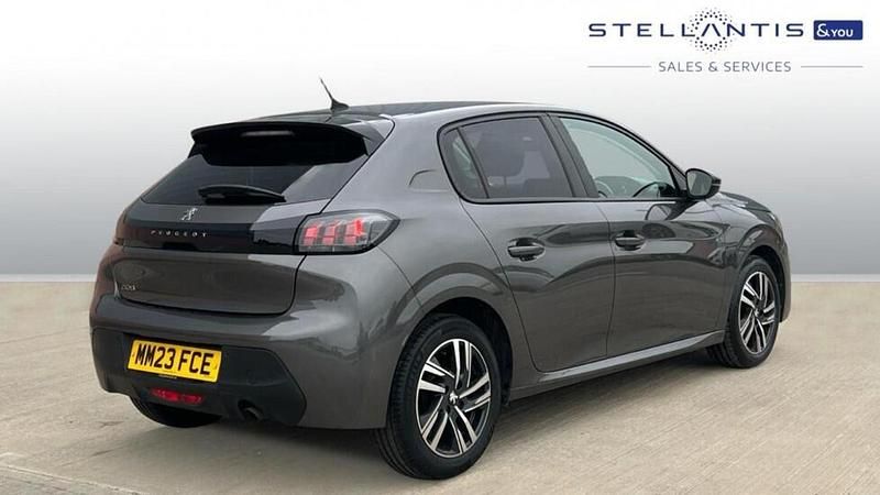 Used Peugeot 208 Active+ 99 HP (72 kW) 2023 Grey Hatchback