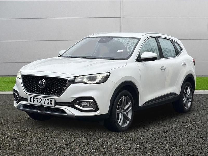 Used MG MG3 106 HP (77 kW) 2023 White Hatchback