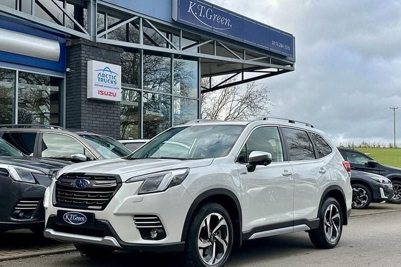Used Subaru Forester Premium 2024 White SUV