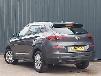 Used Hyundai Tucson SE 132 HP (97 kW) 2018 Grey SUV
